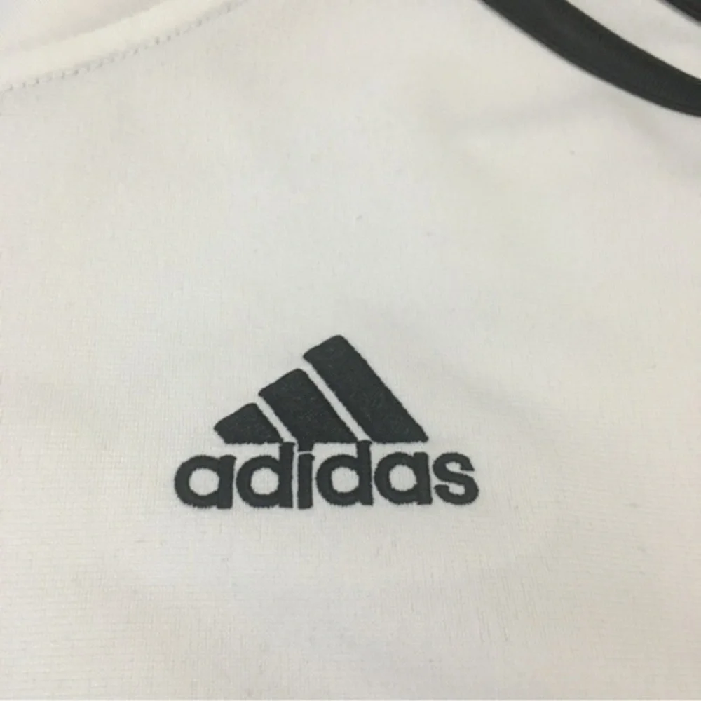 Adidas white full zip up boys size extra large 18-20